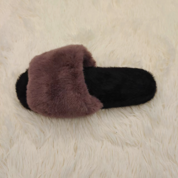 Fashionable luxury comfortable and fancy ladies indoor slippers fake fur upper stitching & turndown outsole style. (5)