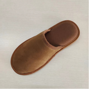 Classic mens indoor slippers suede fabric upper side binding outsole style. (5)
