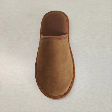Classic mens indoor slippers suede fabric upper side binding outsole style. (3)