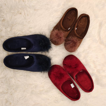 Fashionable comfortable and fancy ladies indoor clogs velvet upper stitching & turndown outsole style. (6)